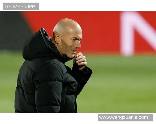 齐达内欧冠执教全程解析：背后智慧与临场指挥的完美融合